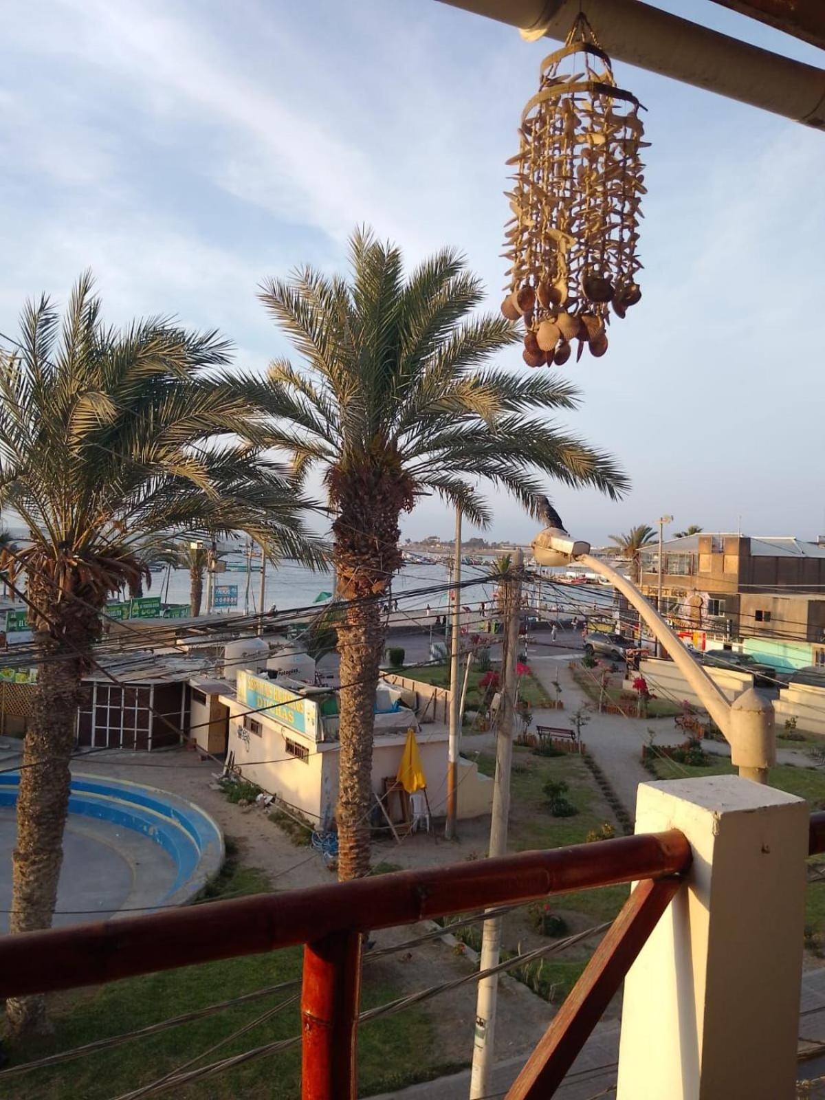 Hostal Refugio Del Pirata Paracas Exterior photo
